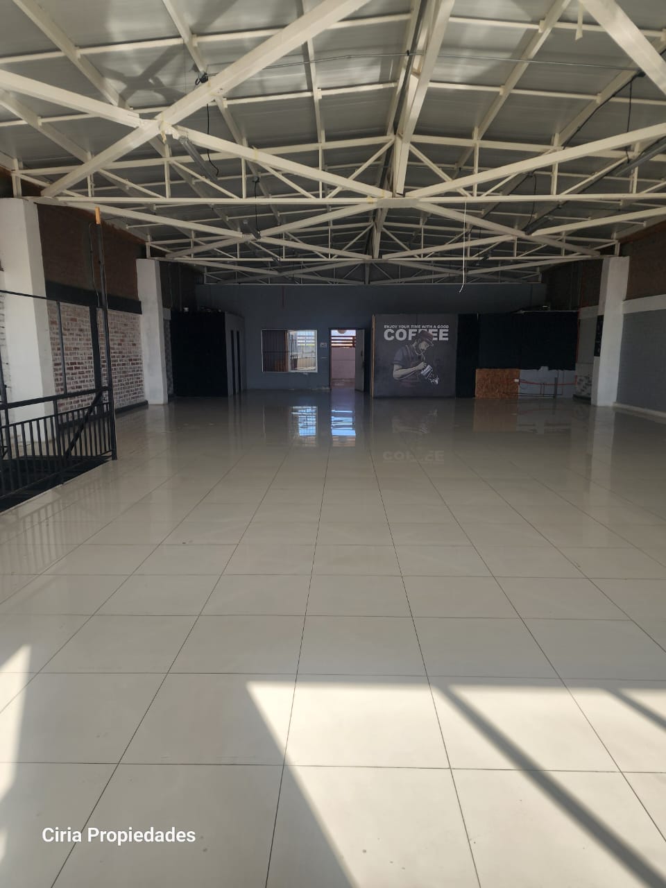 🏪 ¡Oportunidad de arriendo en el centro de Quillota, 360 metros! 🏪 - Imagen 7