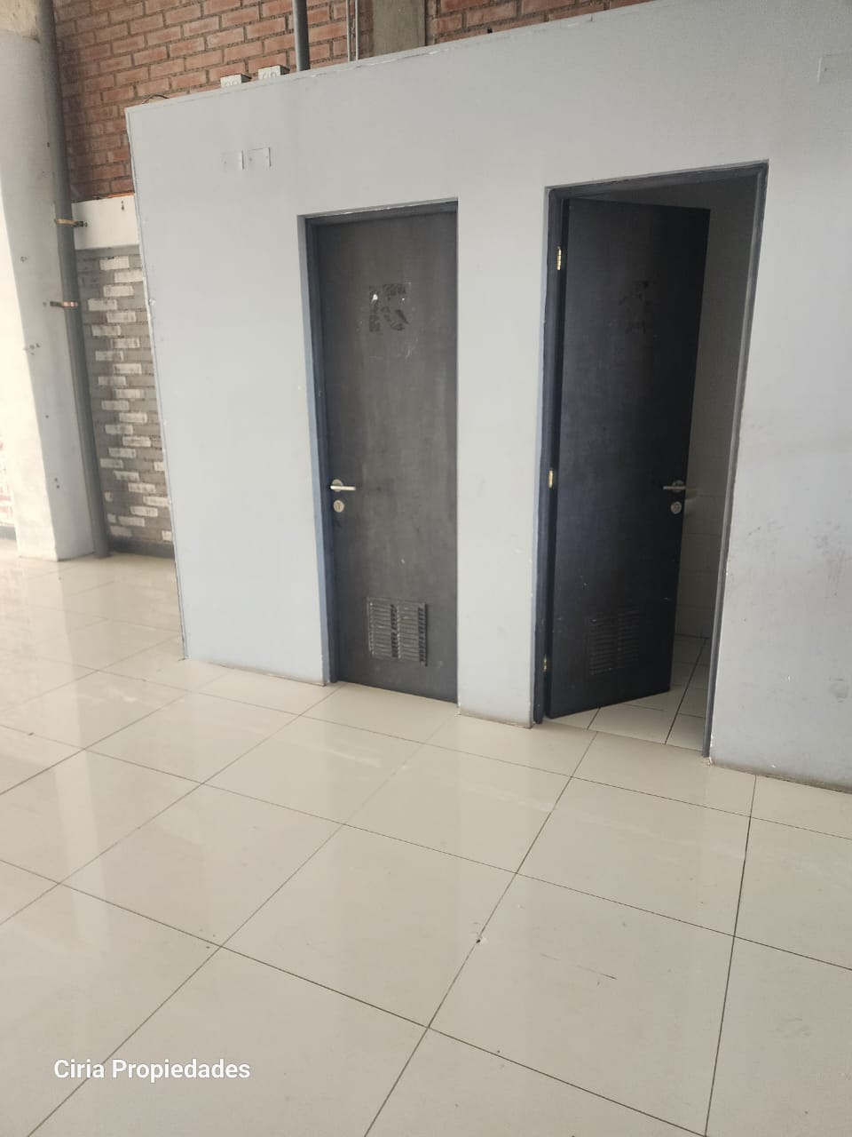 🏪 ¡Oportunidad de arriendo en el centro de Quillota, 360 metros! 🏪 - Imagen 16