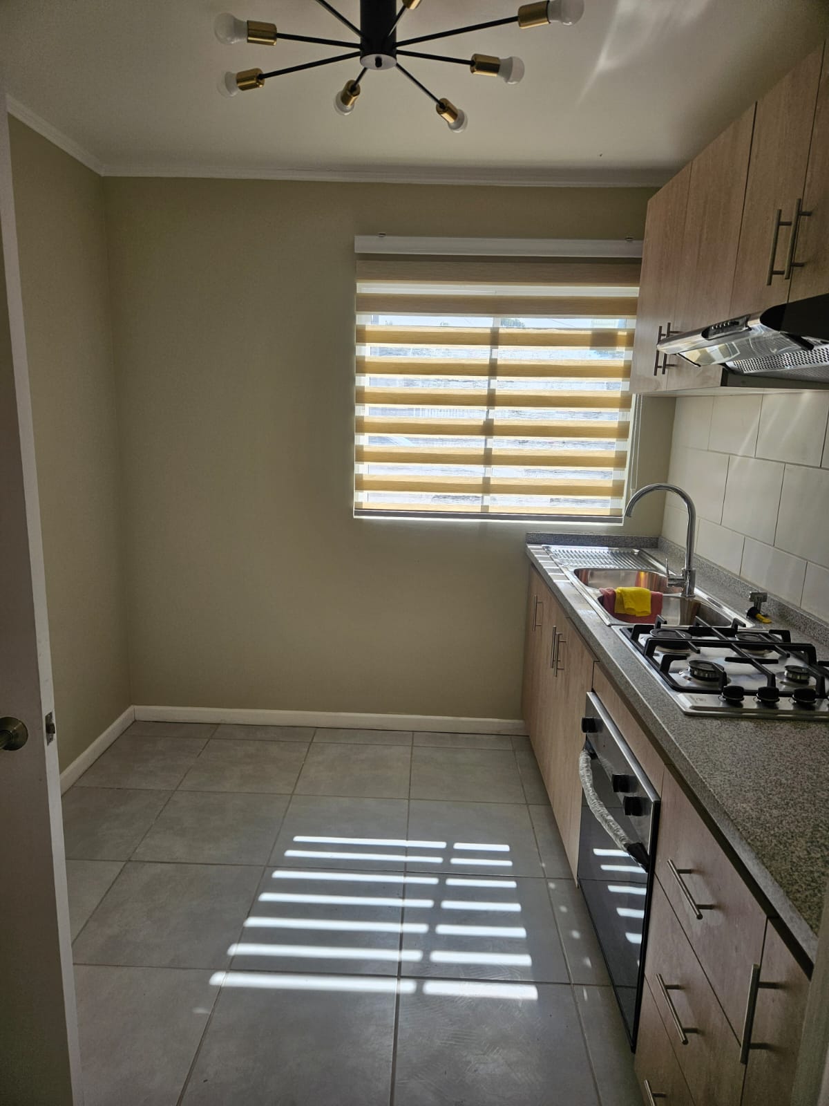 Arriendo casa Nueva en Condominio Paradero 21 de La Cruz - Imagen 10