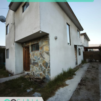 Vende casa de 2 pisos en Quillota